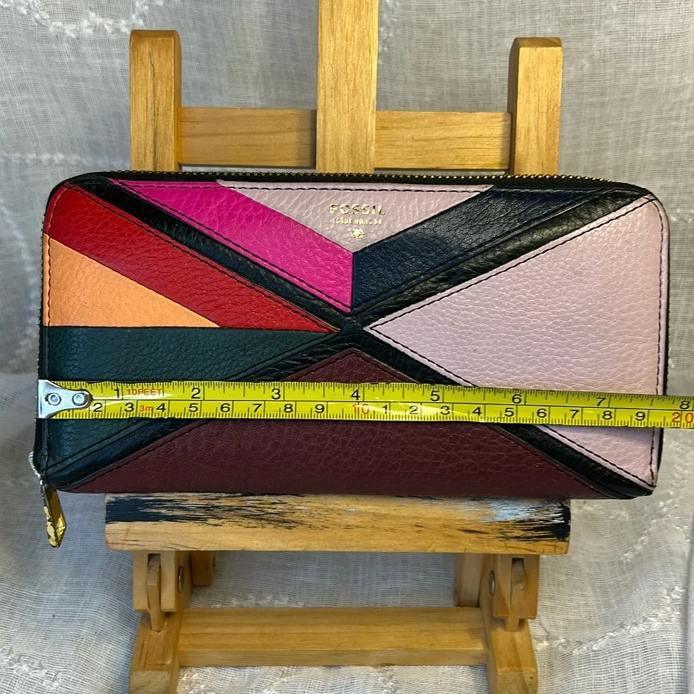 Fossil hardly used leather large wallet